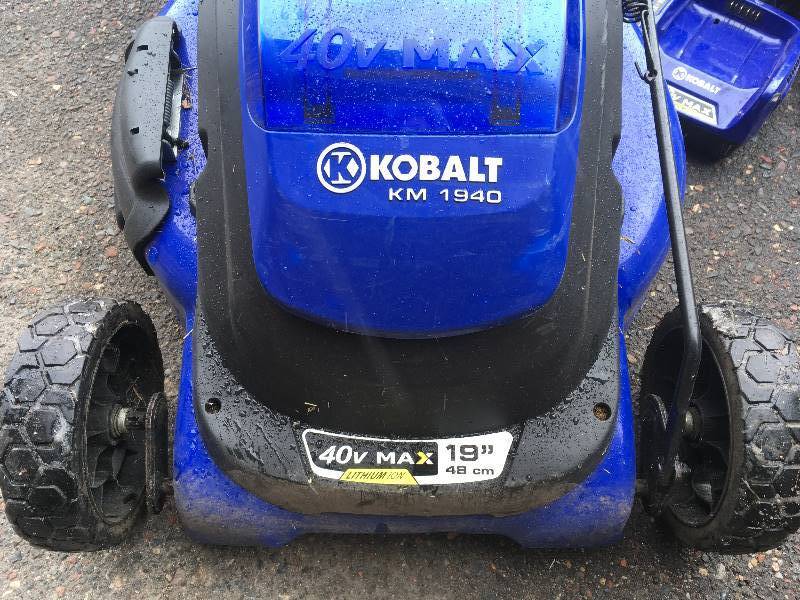 lot 298 image: Kobalt Lawnmower & Hedge Trimmer