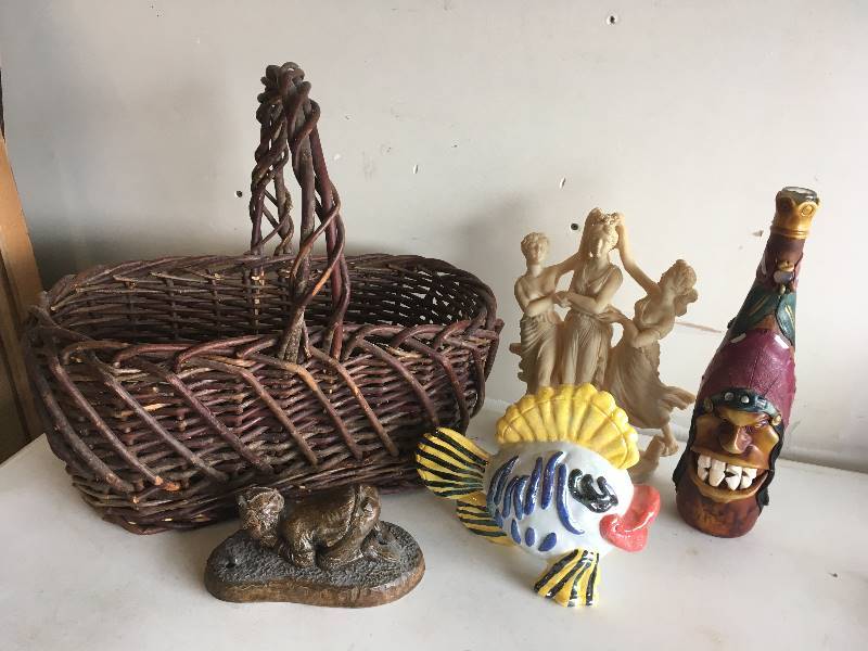 lot 299 image: Basket & Figurines