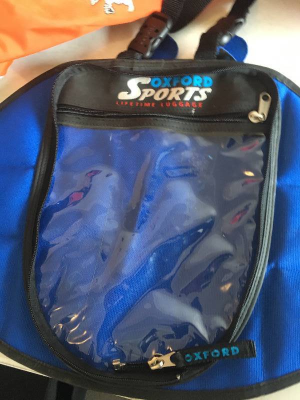 lot 305 image: Sports Bags