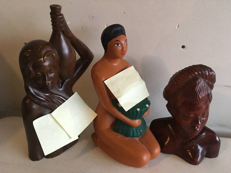 lot 332 image: Wood & Ceramic Figurines