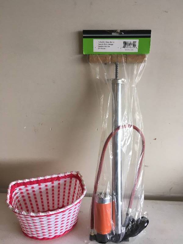 lot 296 image: Bicycle Basket & Tire Pump