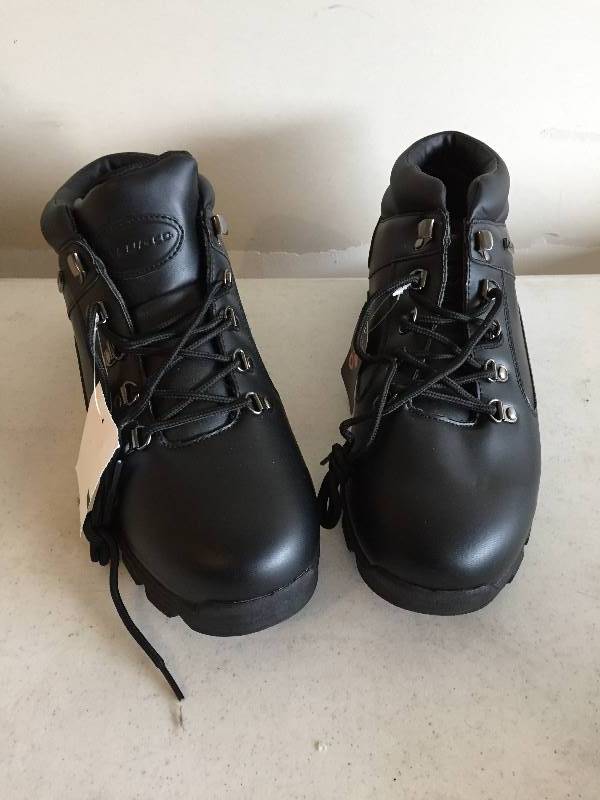 lot 188 image: New LUGZ Shoes 13