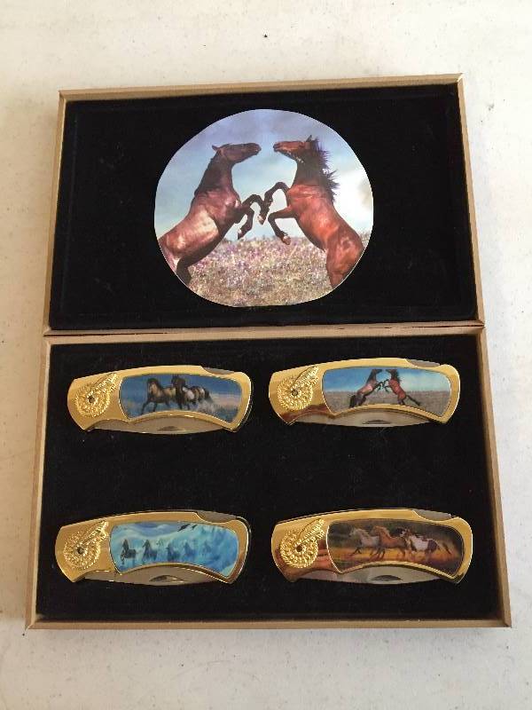 lot 198 image: Wild Horses Knife Set in Wooden Box