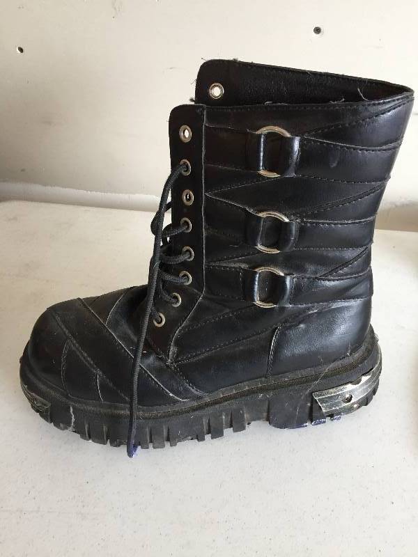 lot 44 image: Anarchic Heavy Black Boots 12