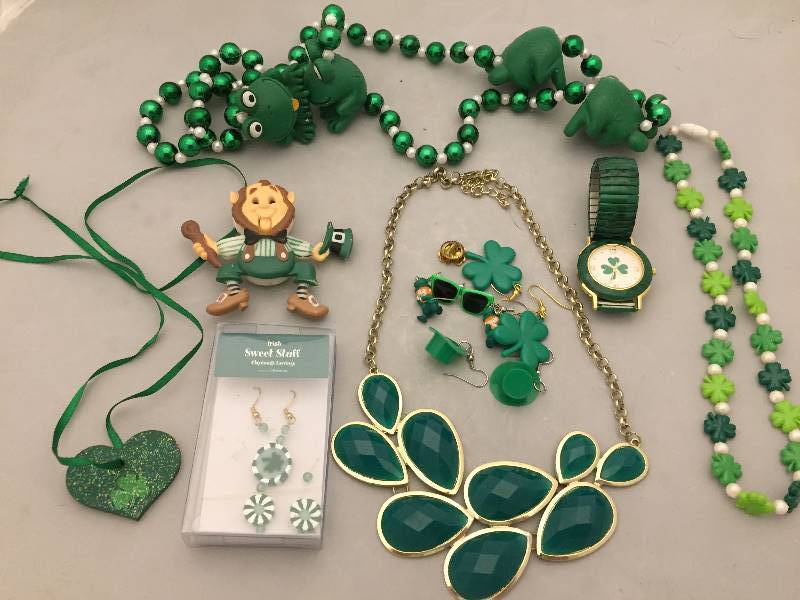 lot 351 image: Saint Patrick Day Jewelry