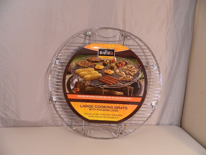 lot 62 image: New Large Cooking Grate with Folding Legs