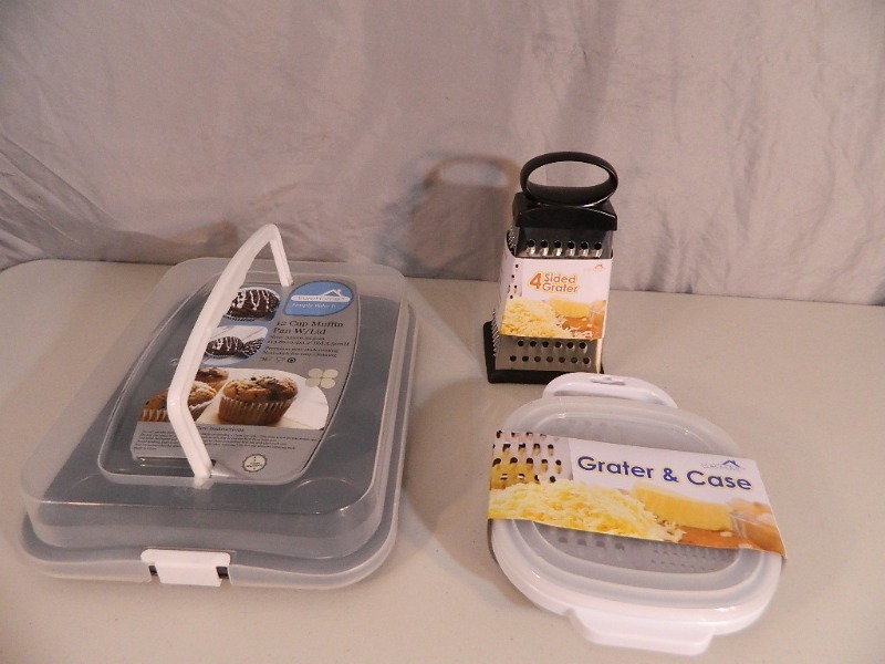 lot 77 image: New Kitchen Items