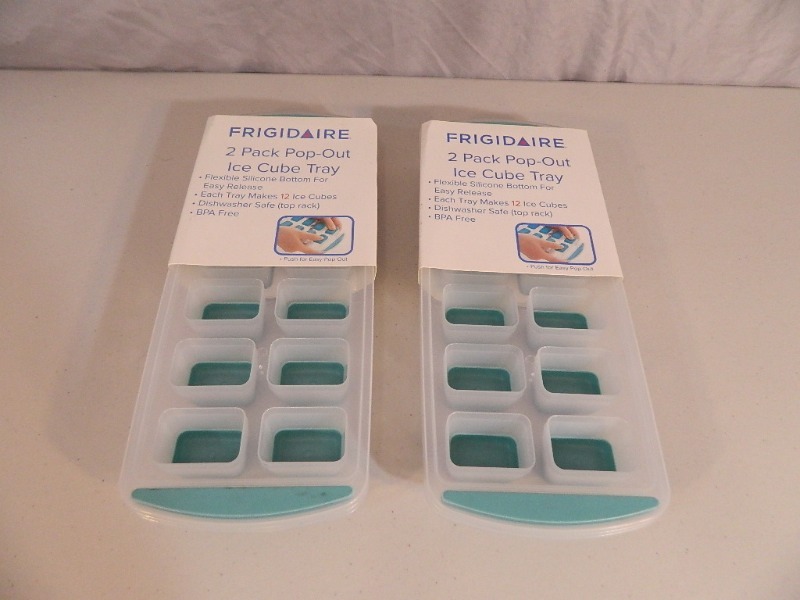 lot 79 image: 4 New Pop Out Frigidaire Ice Cube Trays