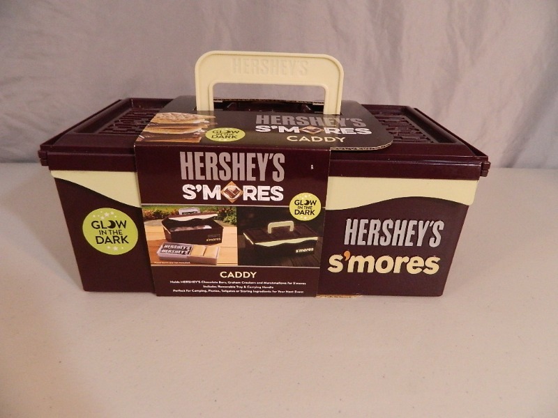 lot 97 image: New Hershey Smores Caddy