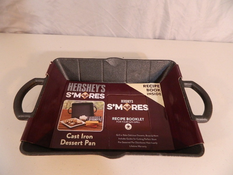 lot 155 image: New Hersheys Cast Iron Dessert Pan