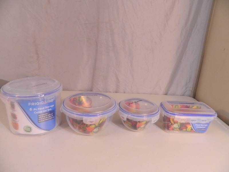 lot 164 image: New Frigidaire Food Storage Containers