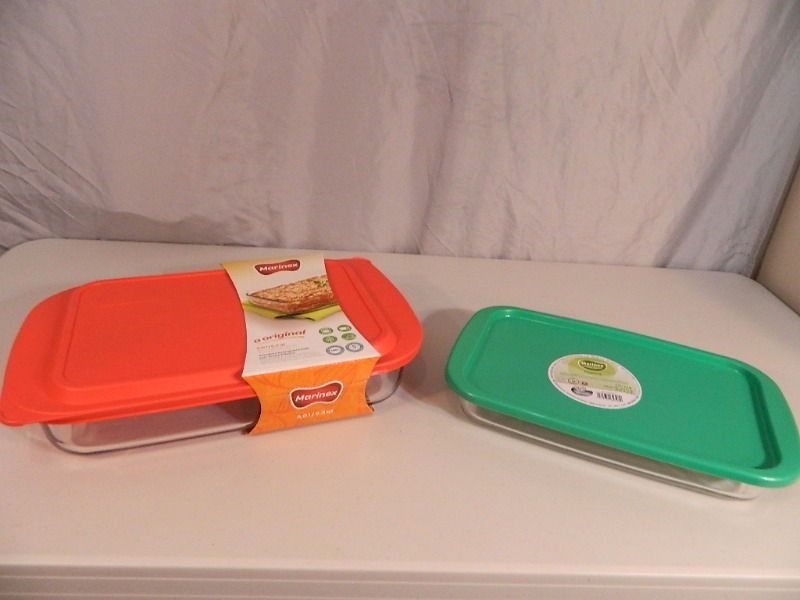 lot 173 image: 2 New Glass Baking Dishes with Lids