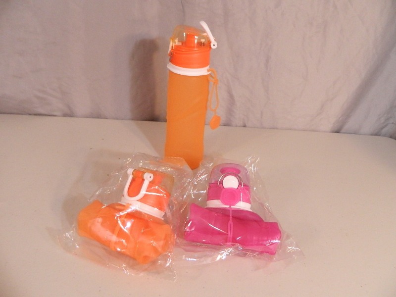 lot 174 image: 3 New CollapsibleExpandable Beverage Bottles