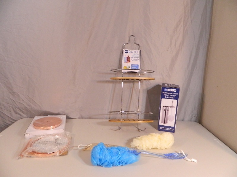 lot 178 image: New Bathroom Accessories