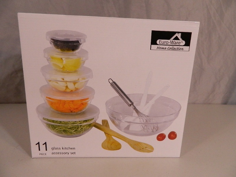 lot 205 image: 11 Piece Glass Kitchen Accessory Set