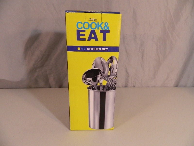 lot 211 image: New 6 Pc Kitchen Utensil Set
