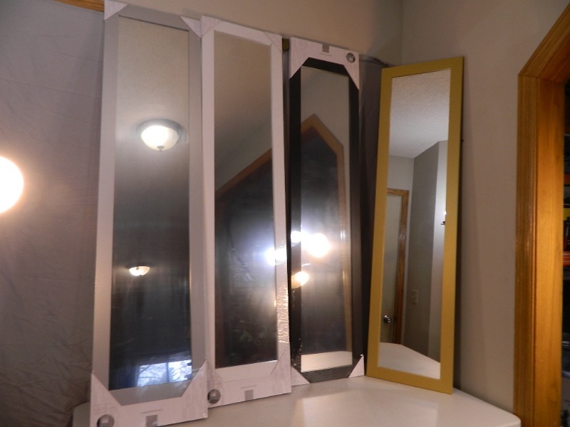 lot 217 image: 4 New Over The Door Mirrors