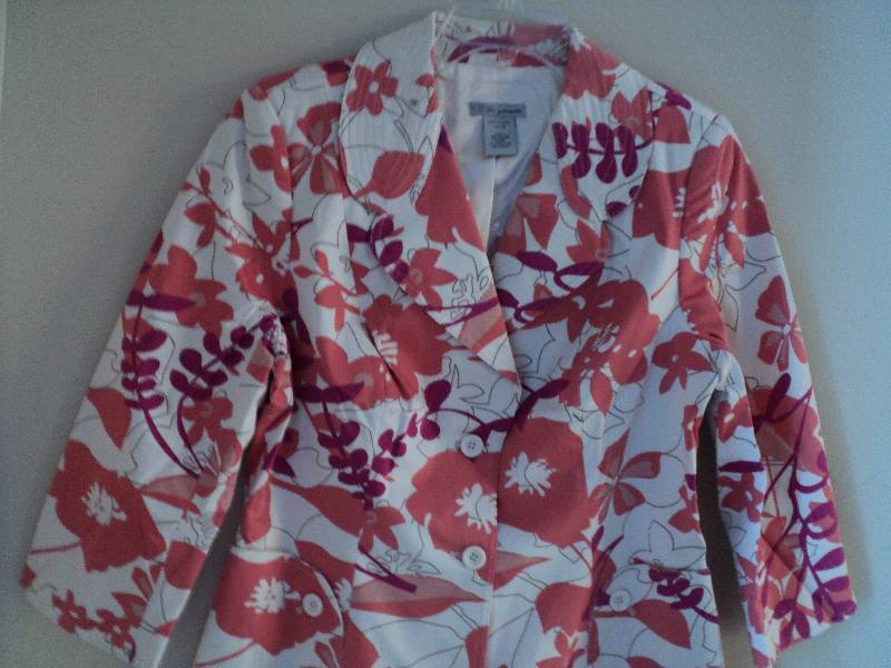 Cenia floral jacket size 14...