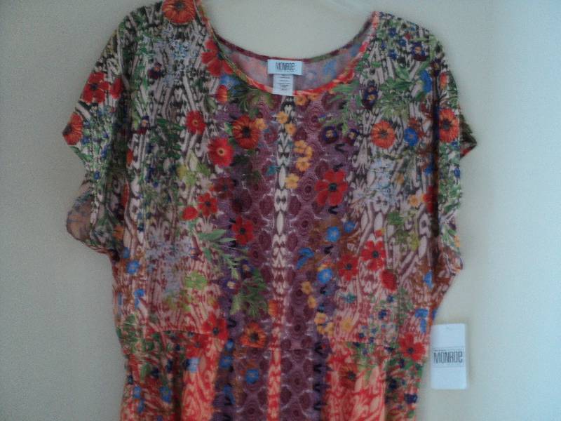 Monroe and Main size XL top...