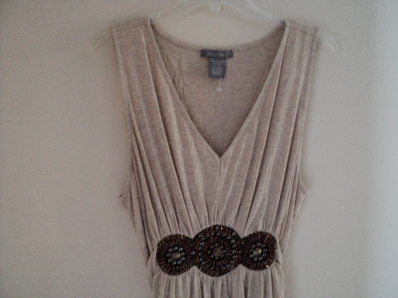 Su and Lola size XL top...