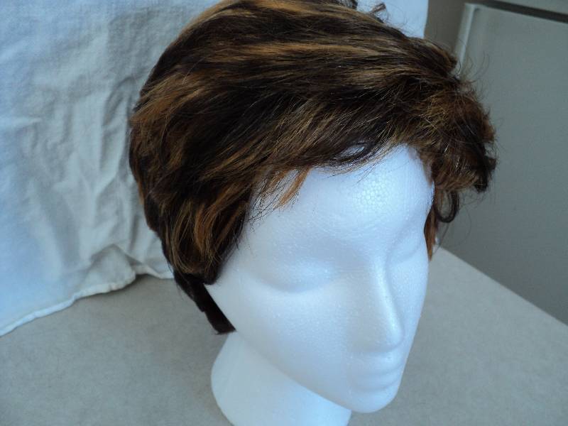 Motown Tress wig, R4144...