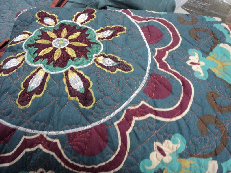 6 piece full comforter, bedskirt, 2...
