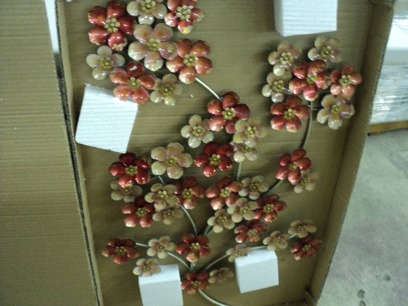 Metal flower wall hanging 35 tall...