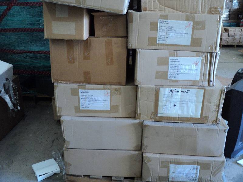Pallet of solar lamps plus misc. so...