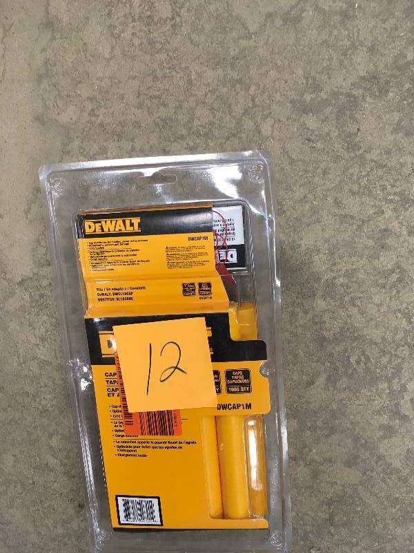 DeWalt 1 in. Cap Stapler Pak 18 Gauge In working conditions