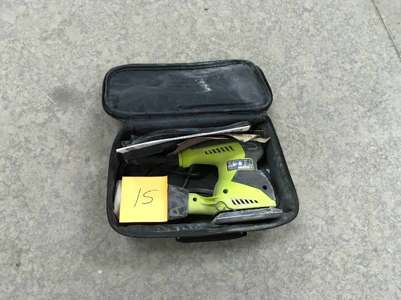 Ryobi 2 Amp 14 Sheet Finish Sander In working conditions