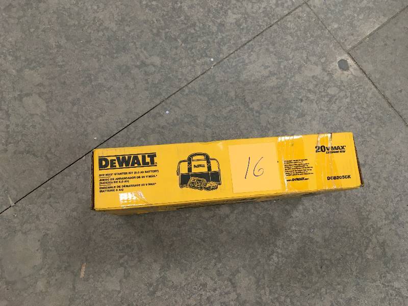 DeWalt 20V Max Starter Kit (5.0Ah Battery) open box never used