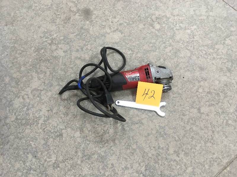 Milwaukee 4-12  Angle Grinder In working conditions