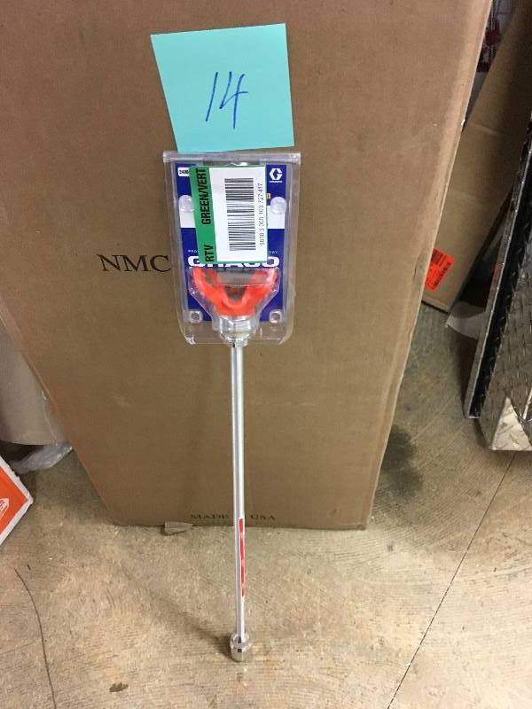 lot 14 image: Graco 20 in. Tip Extension v