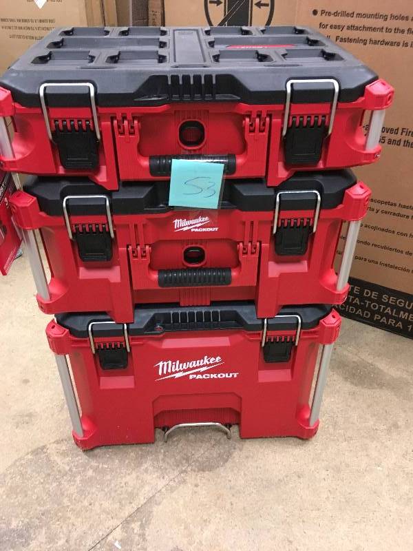 lot 53 image: Milwaukee 22 in. Packout Modular Tool Box Storage System Not used