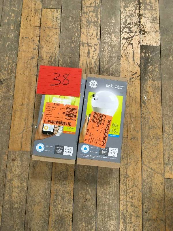 GE Link 60W Equivalent Daylight Bulb- Lot of 2 Open box never used