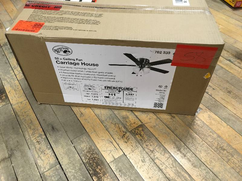 Hampton Bay 52 in Ceiling Fan Carriage House Open box never used