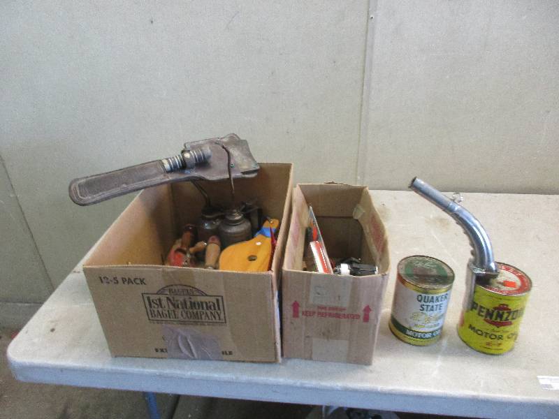 Oil collectibles