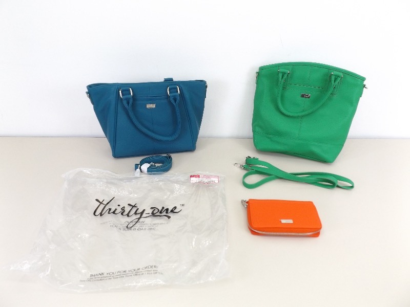 lot 6 image: 3 NEW Thirty-One Jewell Purses and Wallet