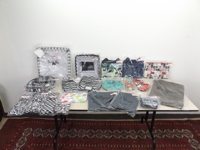 lot 9 image: Large Lot of NEW Thirty-One Storage Totes, Bags, etc.