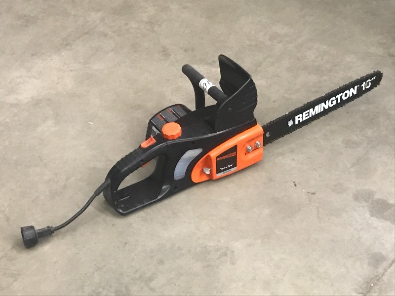 lot 20 image: Remington 16 Electric Chainsaw ...