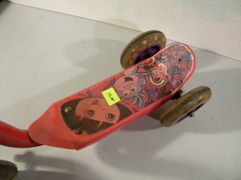 Dora the Explorer Scooter