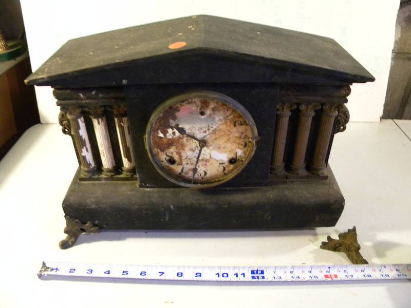 Mantle Clock