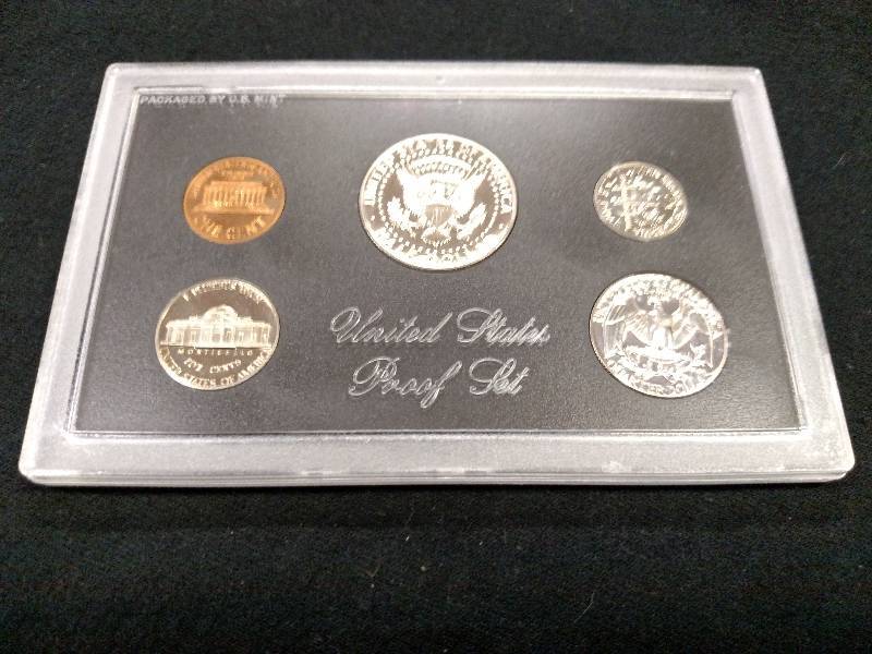 1972 U.S. Proof Coin Set...
