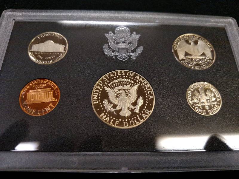 1983 U.S. Proof Coin Set...