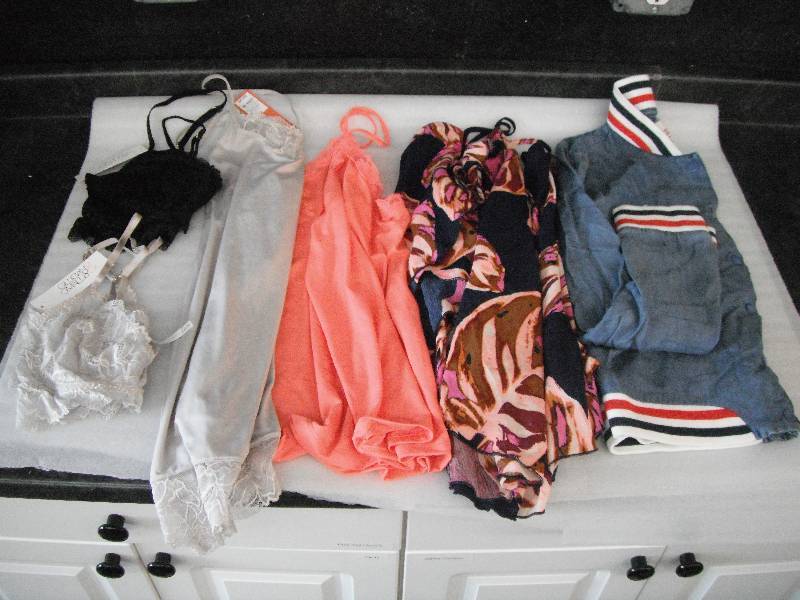 Womens Clothes Size XS