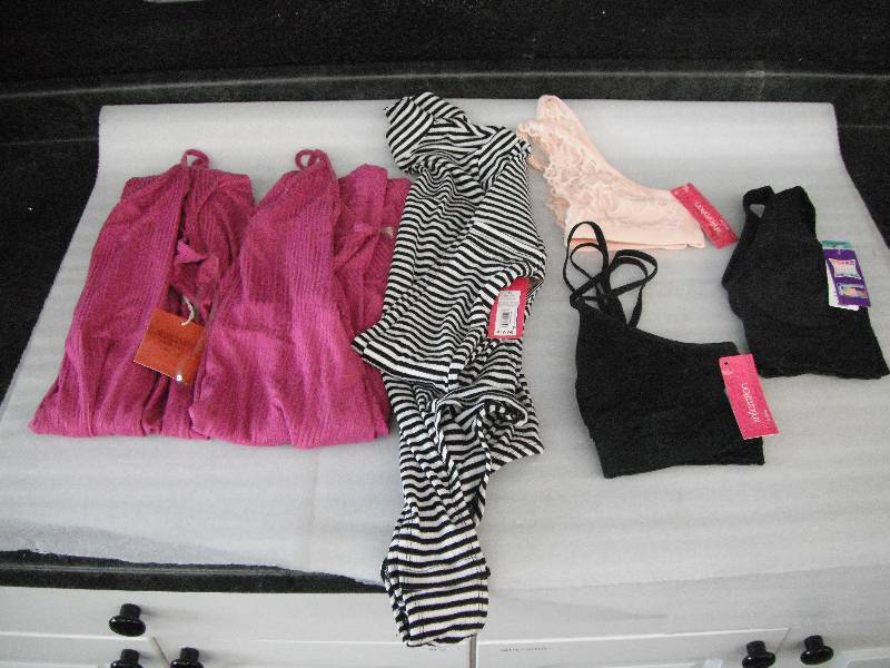 Womens Clothes Size S