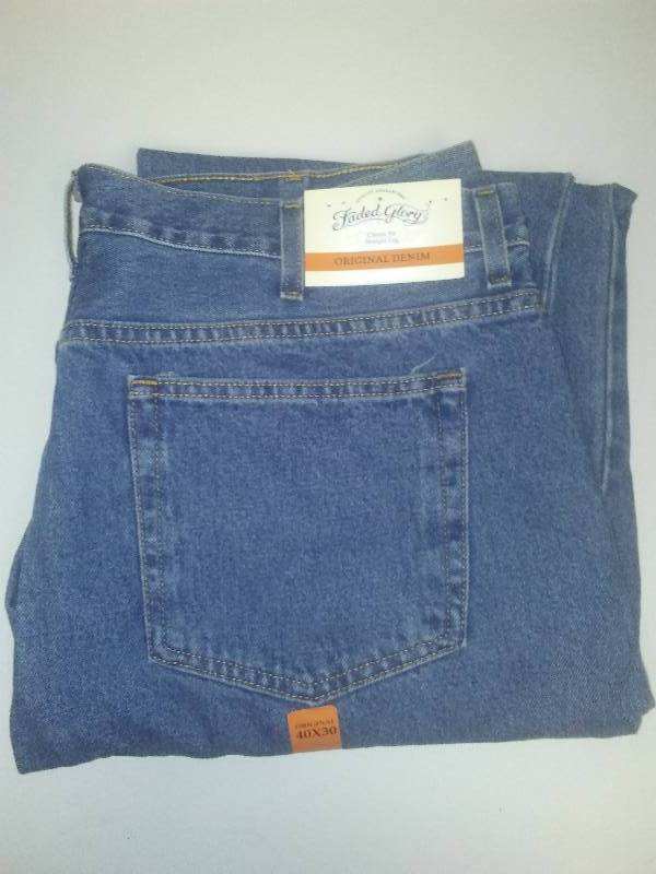 lot 32 image: NWT Faded Glory Mens Jeans, 40x30