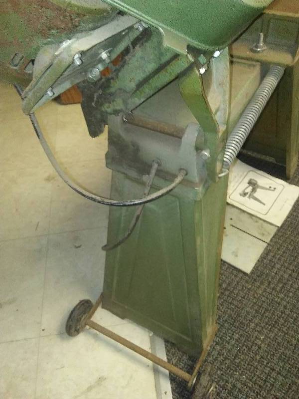 lot 91 image: Horizontal and Vertical Metal Cutting Band Saw