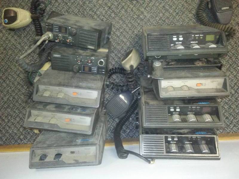 lot 97 image: 8 complete 2-way Radios