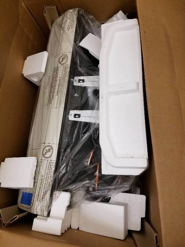 lot 102 image: 9,700 BTU Cooling (0.8 Ton), Electric Heating